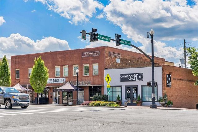 205 Shady Grove Lane, Alpharetta, GA 30009