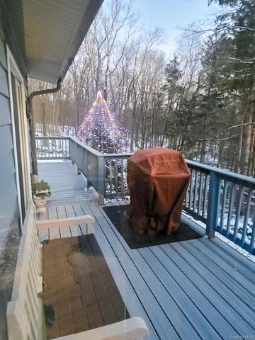 70 Kent Shore Drive, Carmel, NY 10512