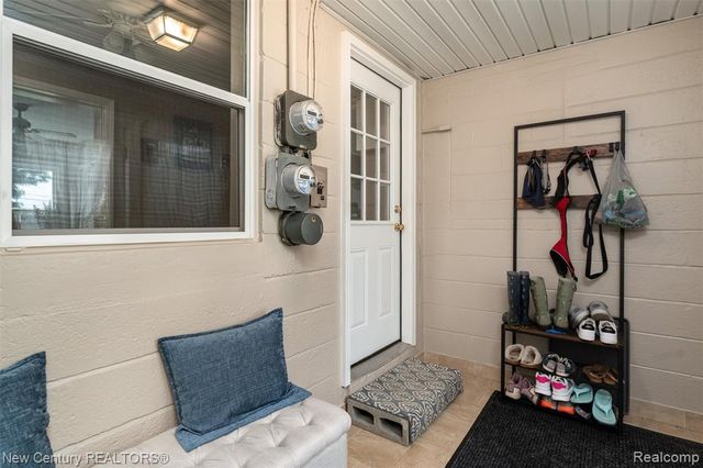 5763 Graves Street, Waterford, MI 48327