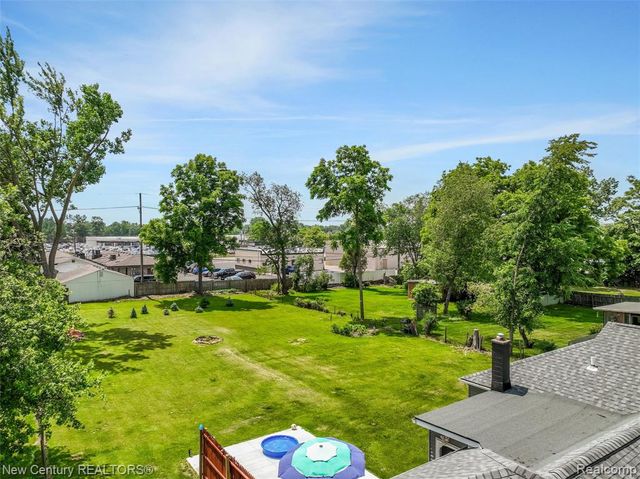 5763 Graves Street, Waterford, MI 48327