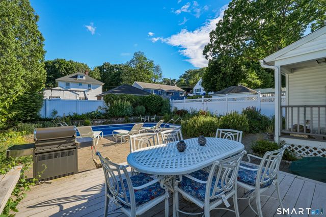 29 Wayland Avenue, Waterbury, CT 06708