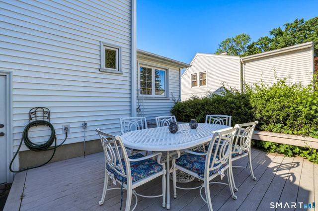 29 Wayland Avenue, Waterbury, CT 06708