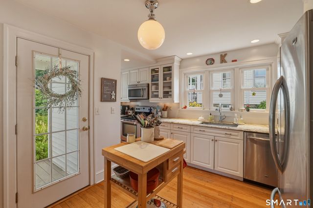 29 Wayland Avenue, Waterbury, CT 06708