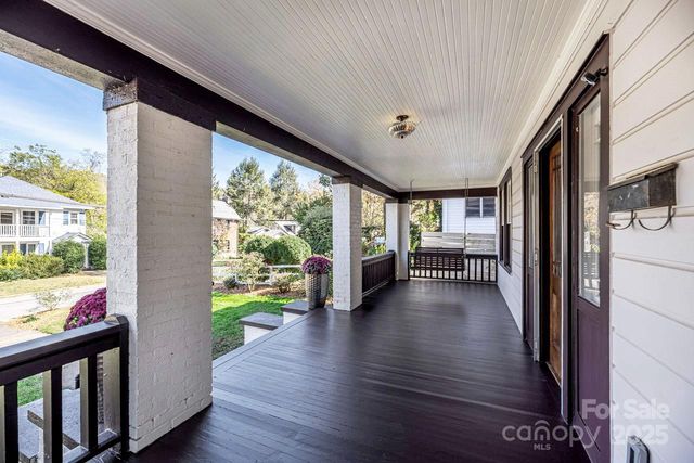 74 Linden Avenue, Asheville, NC 28801