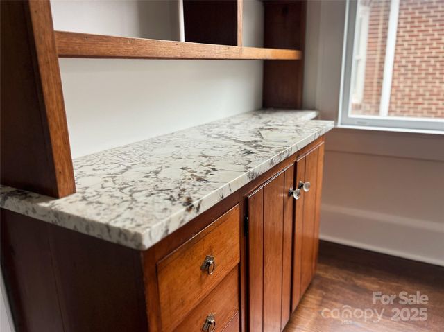 74 Linden Avenue, Asheville, NC 28801