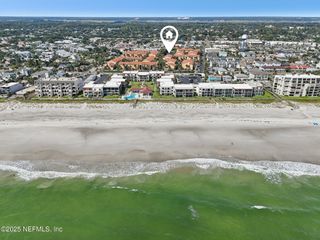 202 LAGUNA VILLAS Boulevard, B24, Jacksonville Beach, FL 32250