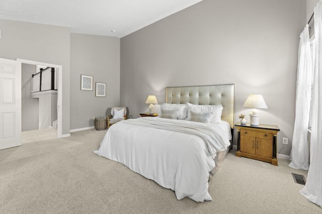 5820 Triplett Square, New Albany, OH 43054