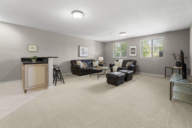 5820 Triplett Square, New Albany, OH 43054