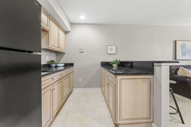 5820 Triplett Square, New Albany, OH 43054