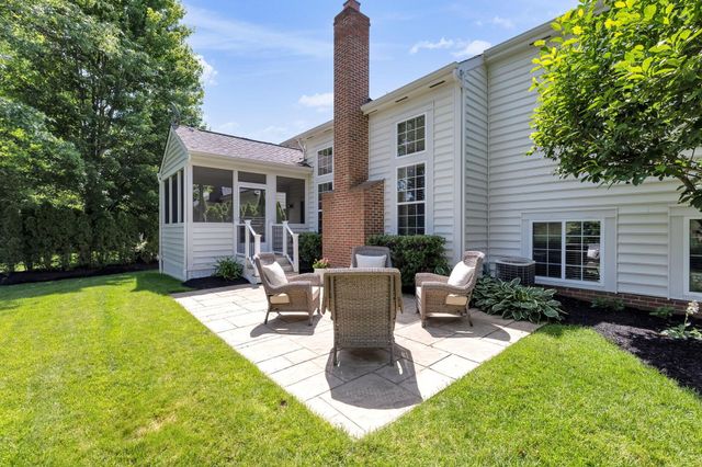 5820 Triplett Square, New Albany, OH 43054