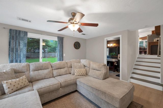 158 WINCHESTER WAY, Green Bay, WI 54302