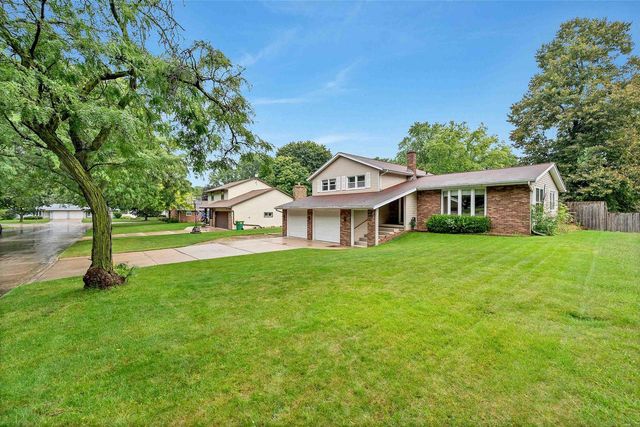158 WINCHESTER WAY, Green Bay, WI 54302