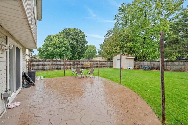 158 WINCHESTER WAY, Green Bay, WI 54302