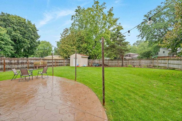 158 WINCHESTER WAY, Green Bay, WI 54302