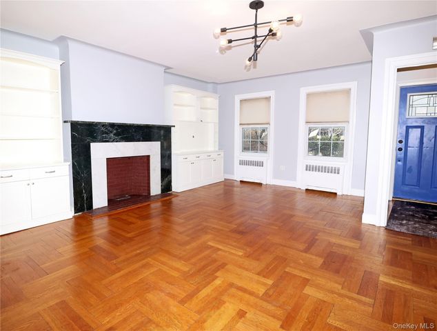 30-17 36th Street SFR, Astoria, NY 11103