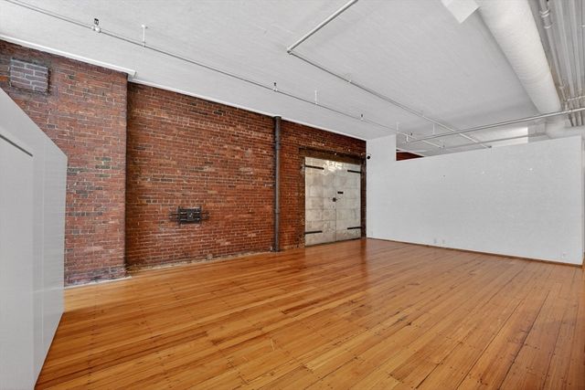 107 South Street 2A, Boston, MA 02111