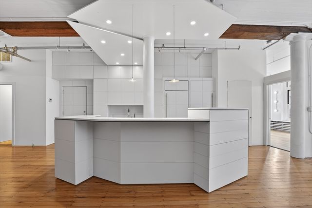 107 South Street 2A, Boston, MA 02111