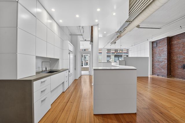 107 South Street 2A, Boston, MA 02111