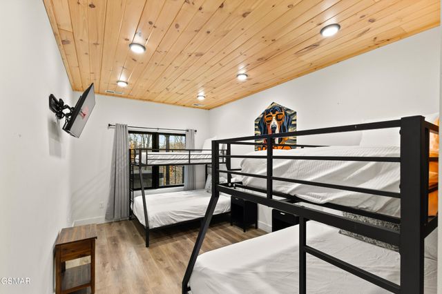 1349 Reedmont Way, Sevierville, TN 37876