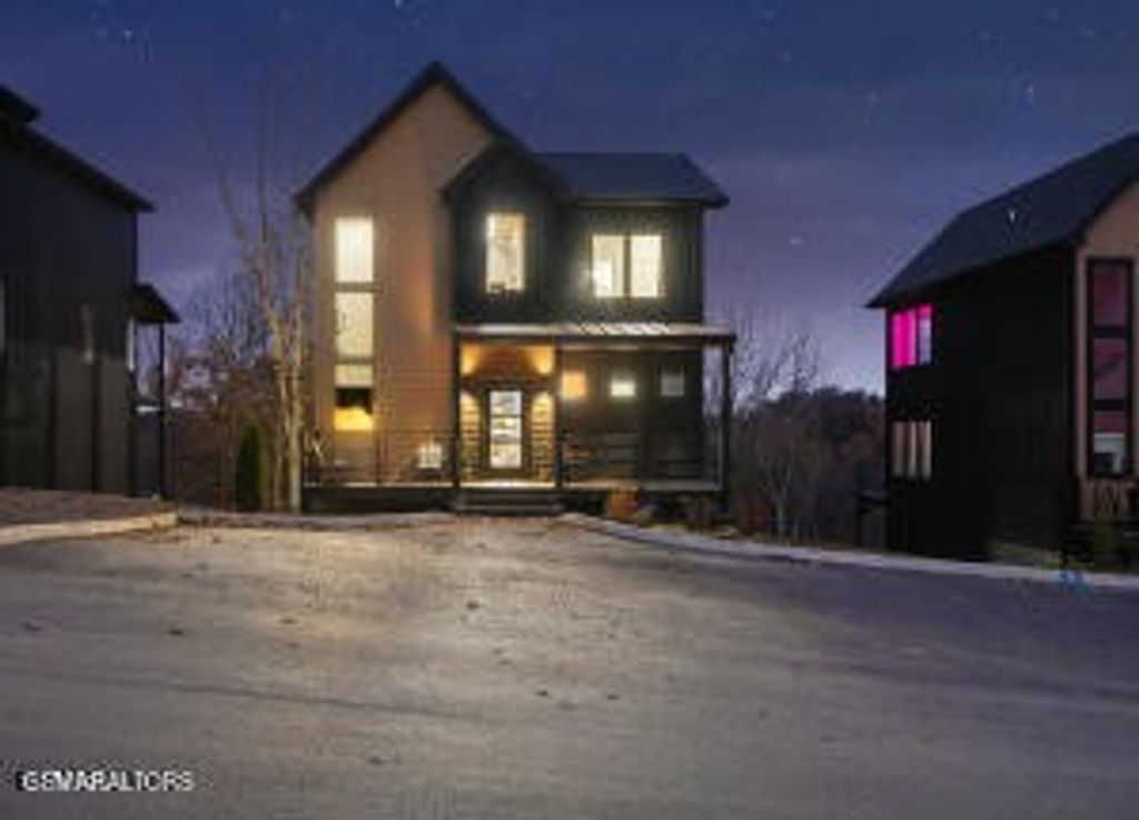 1349 Reedmont Way, Sevierville, TN 37876