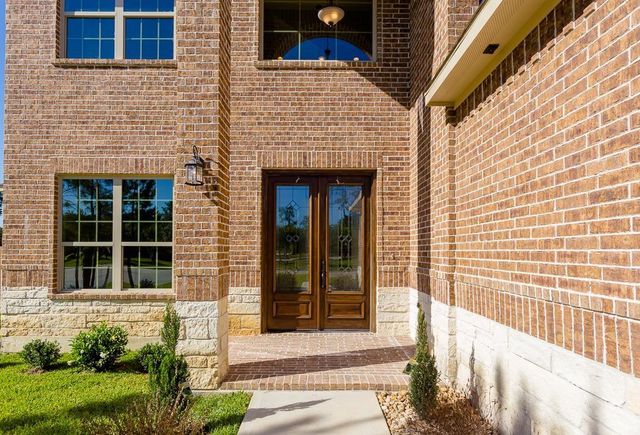 8403 Oak Knot Ct, Spring, TX 77389