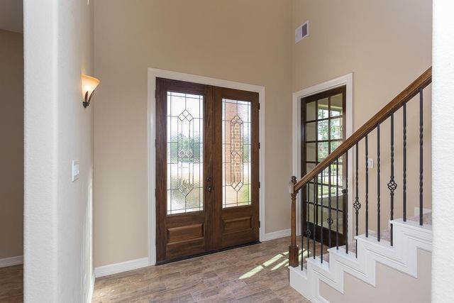 8403 Oak Knot Ct, Spring, TX 77389