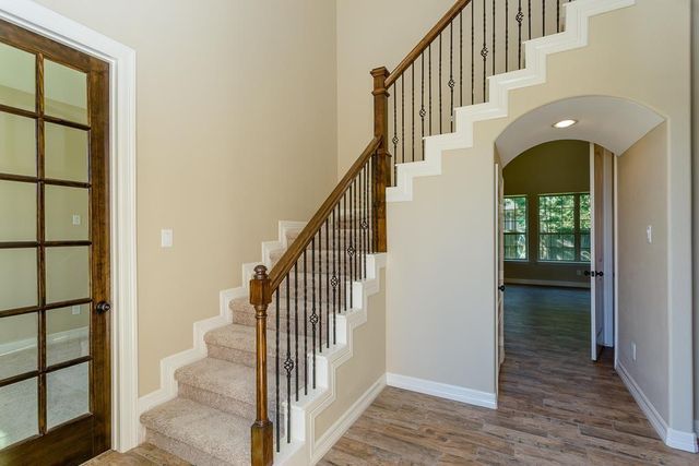 8403 Oak Knot Ct, Spring, TX 77389