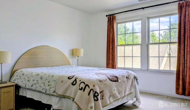 10 Okeson Street, Plainsboro, NJ 08536
