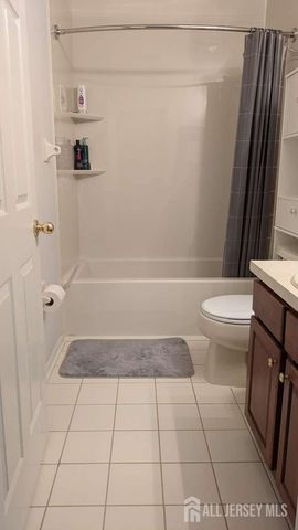10 Okeson Street, Plainsboro, NJ 08536
