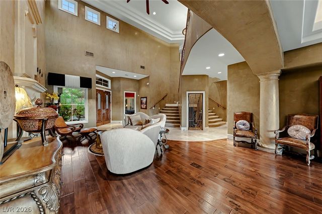 32 Via Siena Place, Henderson, NV 89011