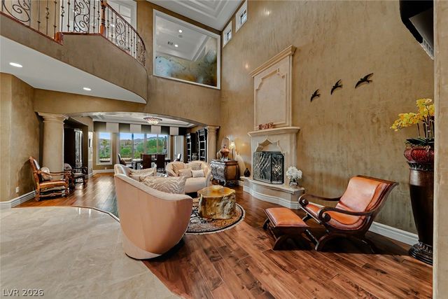 32 Via Siena Place, Henderson, NV 89011