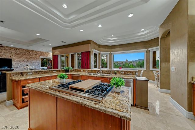 32 Via Siena Place, Henderson, NV 89011