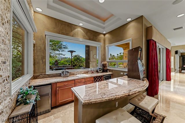 32 Via Siena Place, Henderson, NV 89011