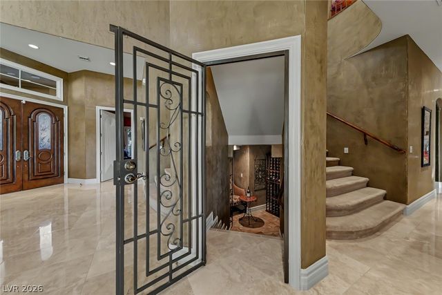 32 Via Siena Place, Henderson, NV 89011