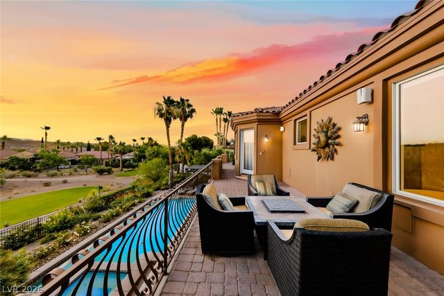 32 Via Siena Place, Henderson, NV 89011