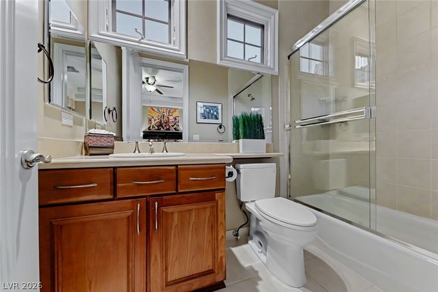32 Via Siena Place, Henderson, NV 89011