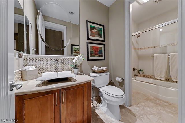 32 Via Siena Place, Henderson, NV 89011