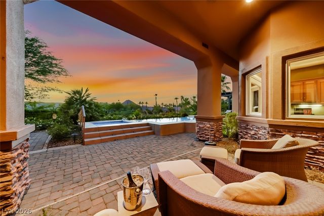 32 Via Siena Place, Henderson, NV 89011