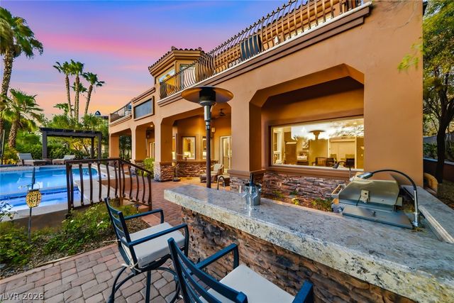32 Via Siena Place, Henderson, NV 89011