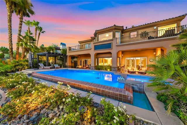 32 Via Siena Place, Henderson, NV 89011