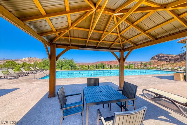 32 Via Siena Place, Henderson, NV 89011