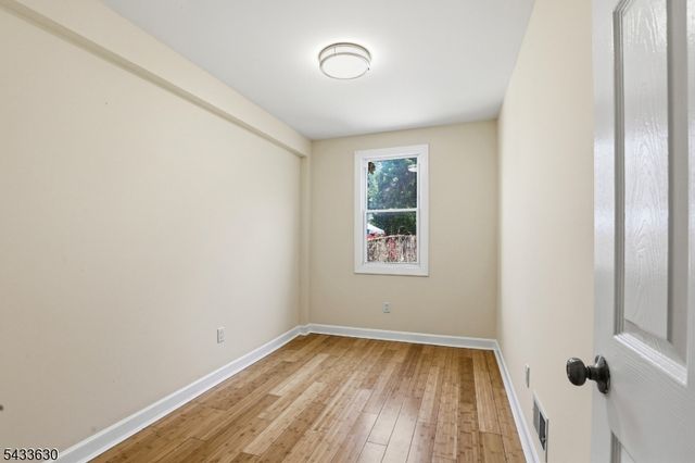 194 Hillside Ave, Newark City, NJ 07108