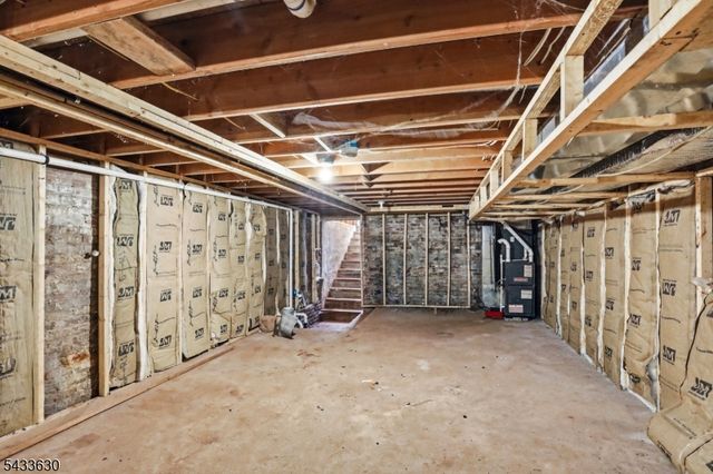 194 Hillside Ave, Newark City, NJ 07108