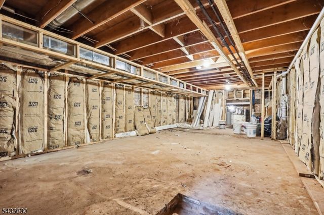 194 Hillside Ave, Newark City, NJ 07108
