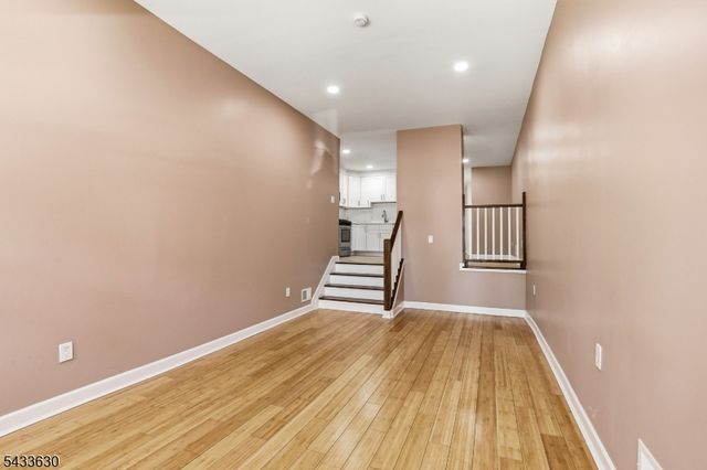 194 Hillside Ave, Newark City, NJ 07108