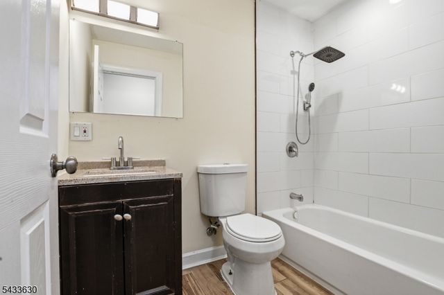 194 Hillside Ave, Newark City, NJ 07108