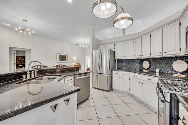 4015 MOORES STATION ROAD, Sanford, FL 32773