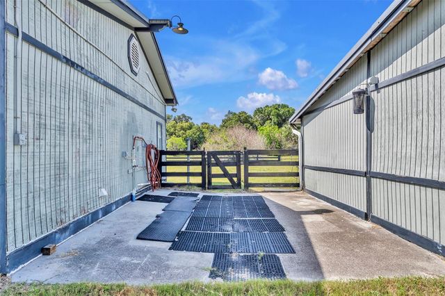 4015 MOORES STATION ROAD, Sanford, FL 32773