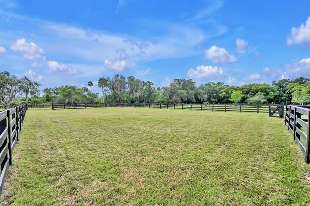 4015 MOORES STATION ROAD, Sanford, FL 32773