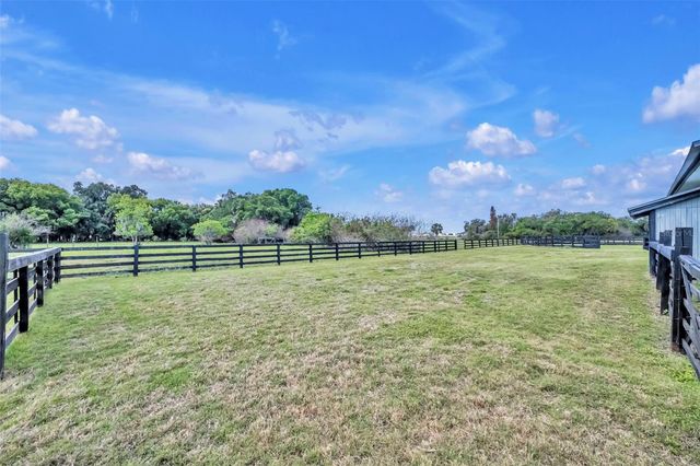4015 MOORES STATION ROAD, Sanford, FL 32773